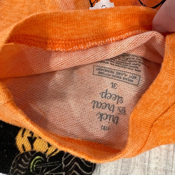 Lot of 8 Halloween/Thanksgiving play/PJ items, size 2T/3T - Picture 11 of 16